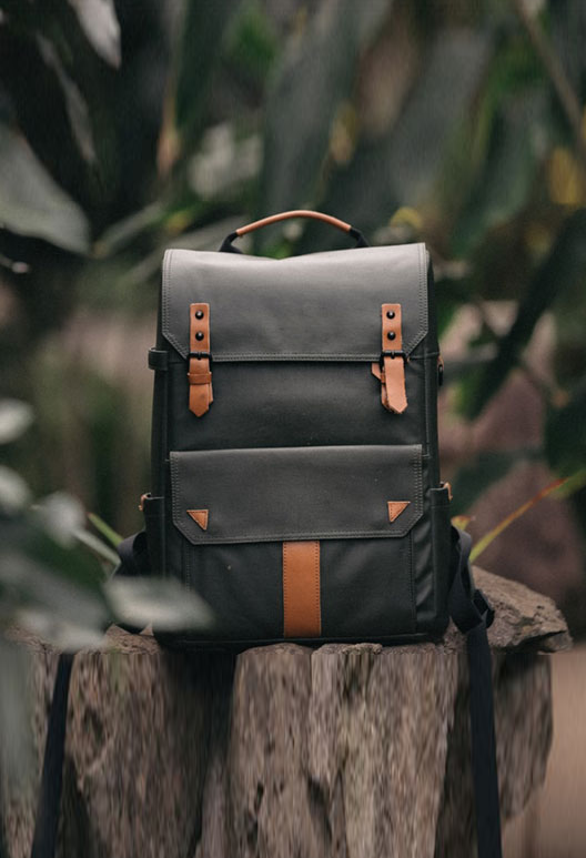 Is It True That the Man Purse Is Practical and Stylish?