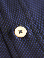 Mother-of-Pearl buttons in shirt