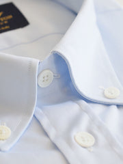 Casual buttons down collar