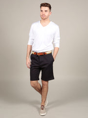 Male model wearing Supima Cotton t-shirt